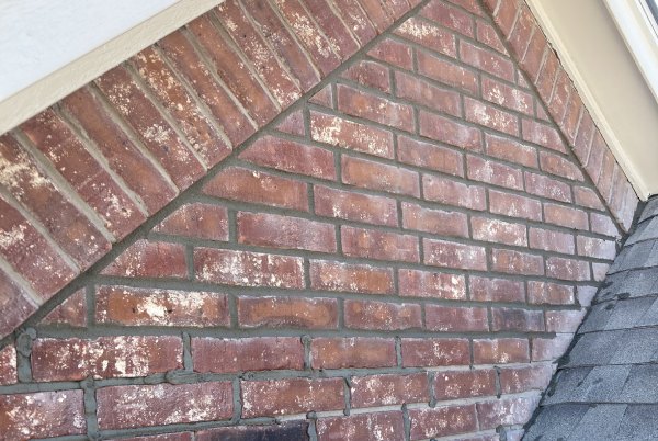Brick Tuckpointing